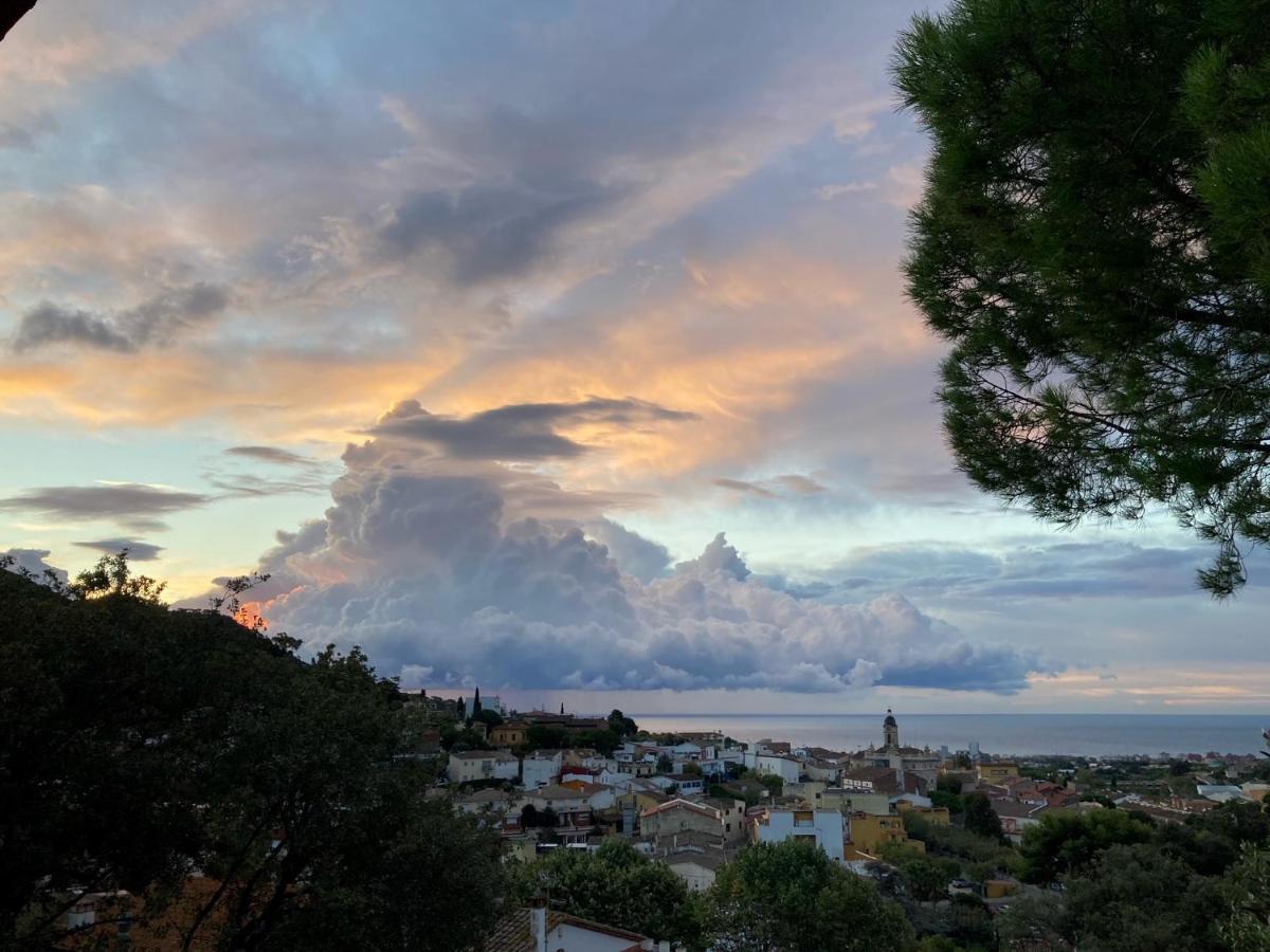 Cozy Place, Big Roof Terrace & Spectacular Views. Cabrils Esterno foto